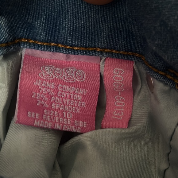 Girls Size 10 Distressed Jeans by GOGO STAR Kids - Picture 8 of 8